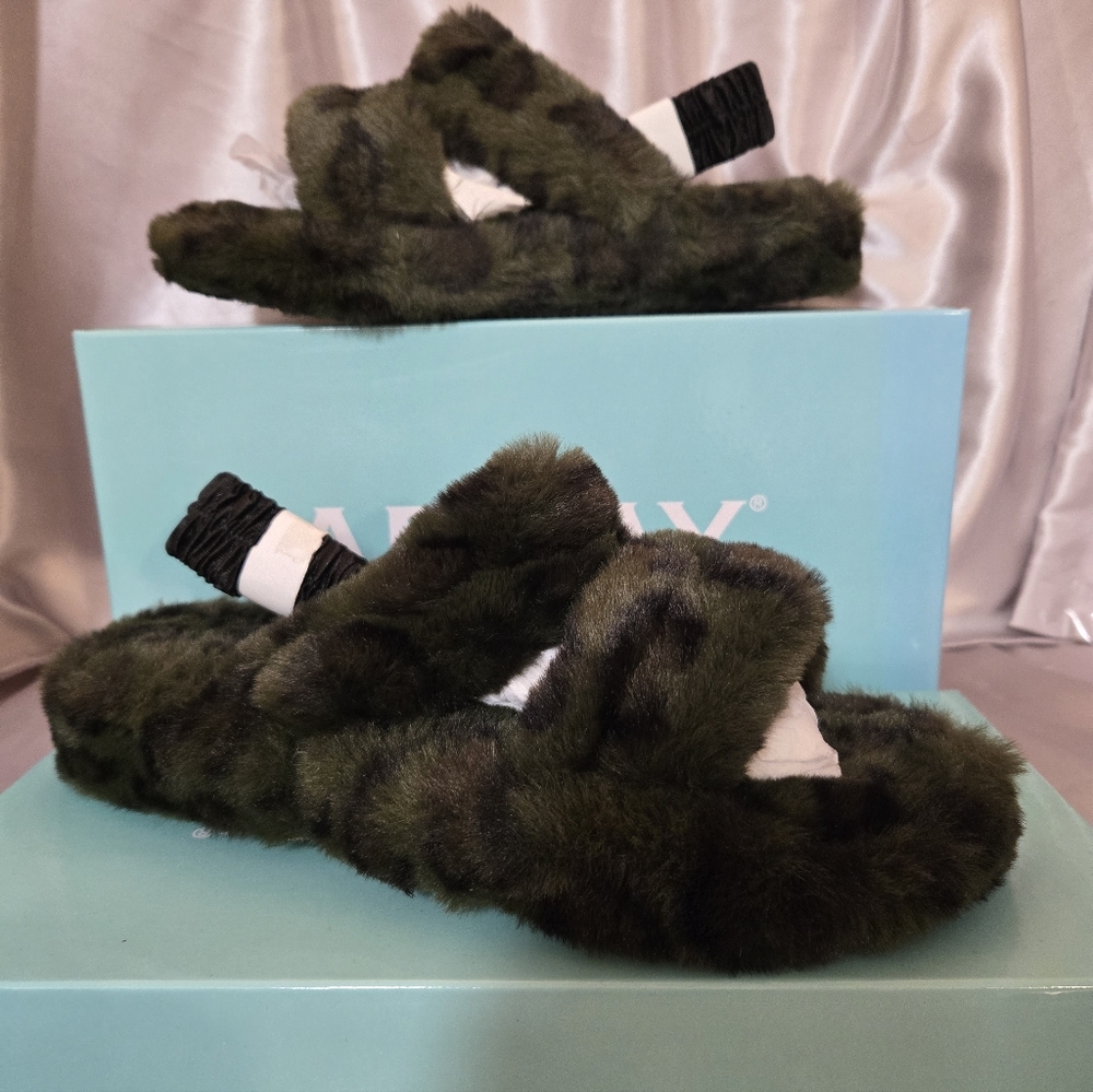 Array Olive Green Animal Print Faux Fur Slippers